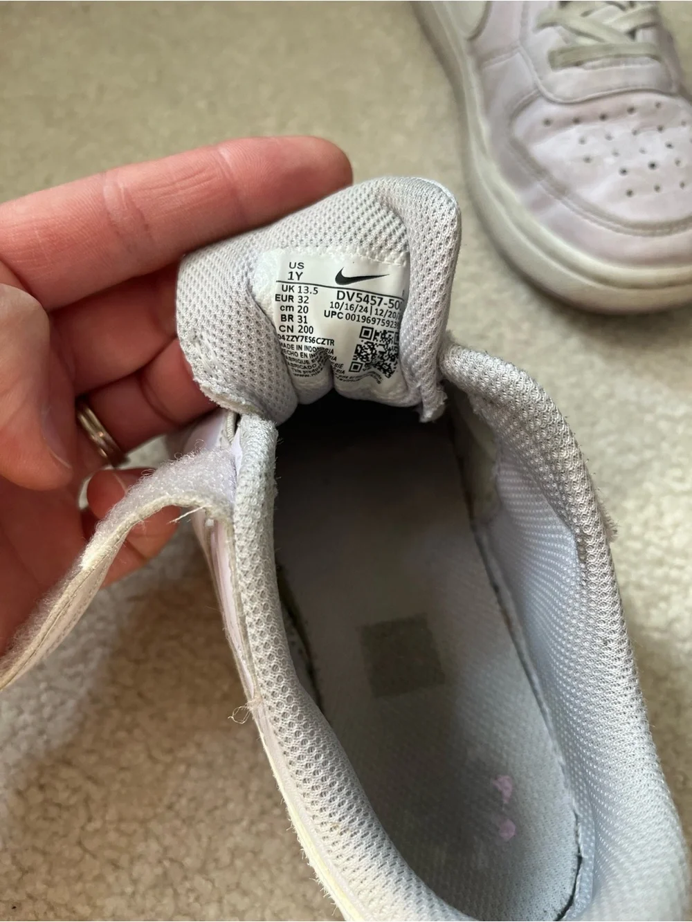 Nike good lightly